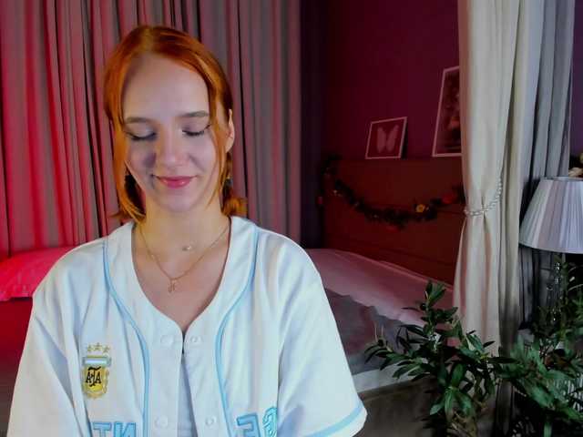 Casey-Sweeet live cam su BongaCams