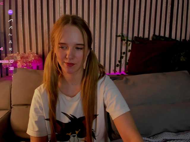 Casey-Sweeet's BongaCams show and profile