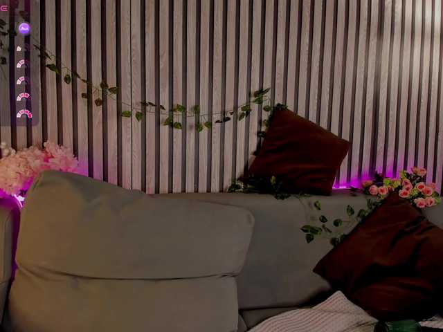 Casey-Sweeet live cam on BongaCams