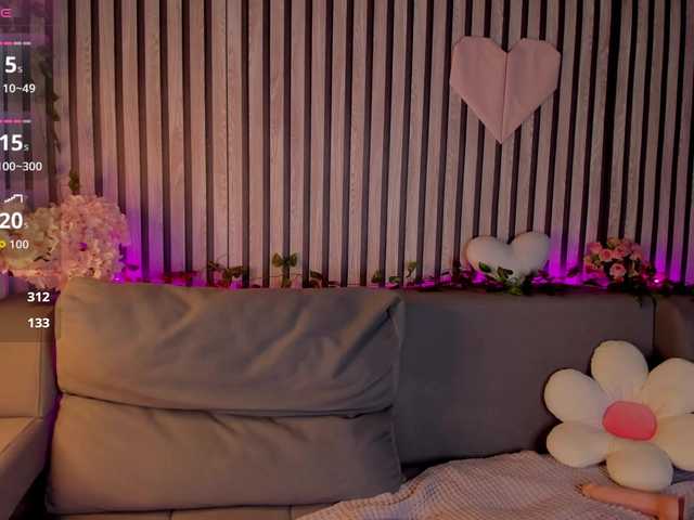 Casey-Sweeet live cam on BongaCams
