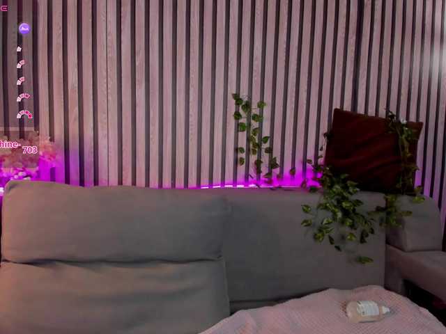 Casey-Sweeet's BongaCams show and profile