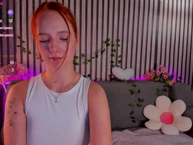 Casey-Sweeet live cam on BongaCams
