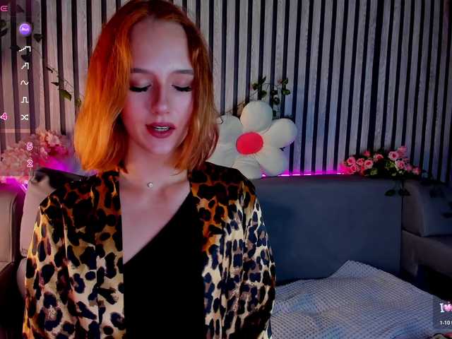 Casey-Sweeet live cam on BongaCams