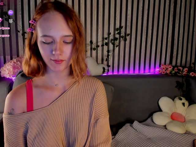Casey-Sweeet live cam on BongaCams