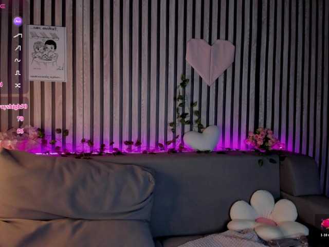 Casey-Sweeet live cam on BongaCams