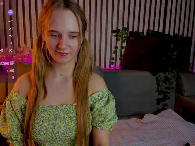 Casey-Sweeet's BongaCams show and profile