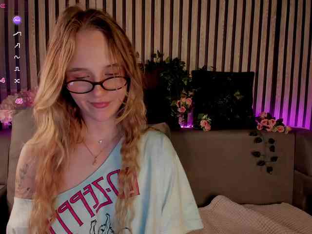 Casey-Sweeet webcam