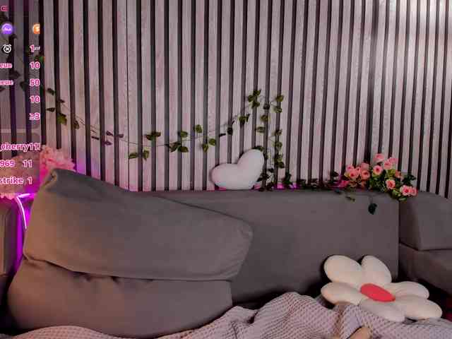 Casey-Sweeet webcam