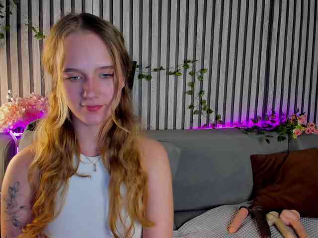 Casey-Sweeet webcam