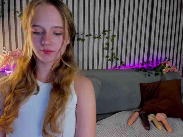 Casey-Sweeet webcam