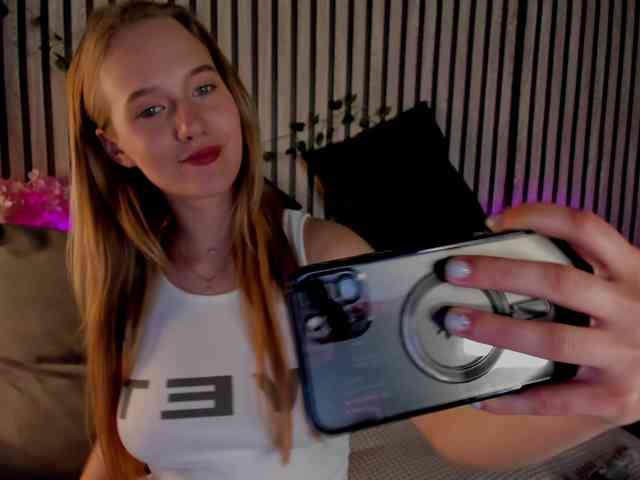 Casey-Sweeet webcam
