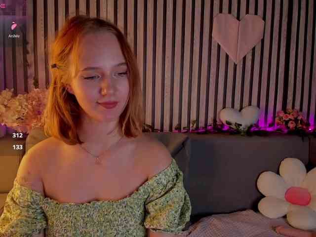 Casey-Sweeet webcam