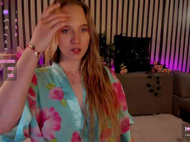 Casey-Sweeet webcam