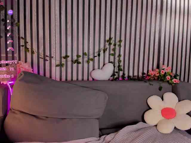 Casey-Sweeet webcam