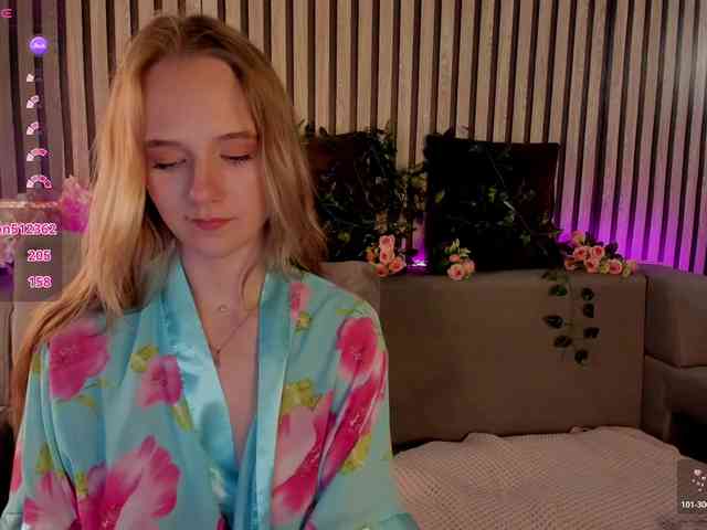 Casey-Sweeet webcam