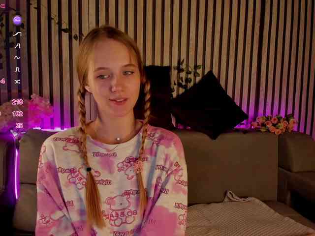 Casey-Sweeet webcam