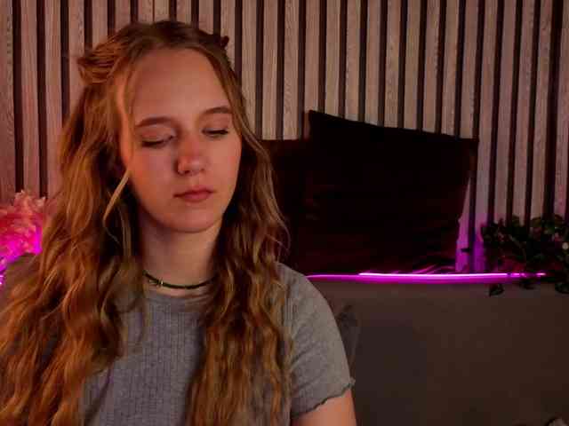 Casey-Sweeet webcam