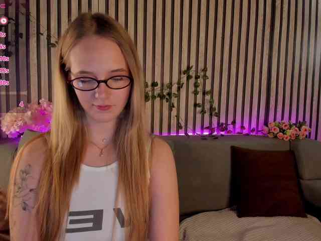 Casey-Sweeet webcam
