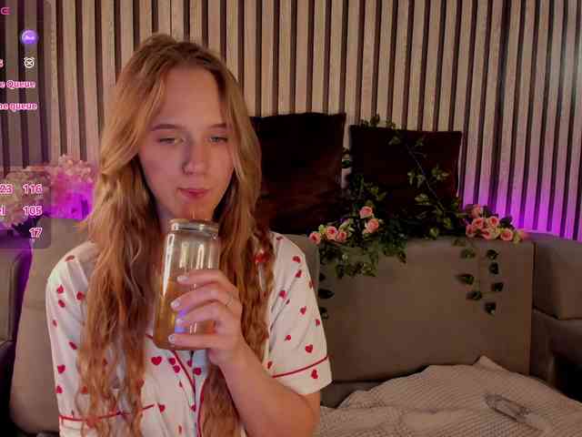 Casey-Sweeet webcam
