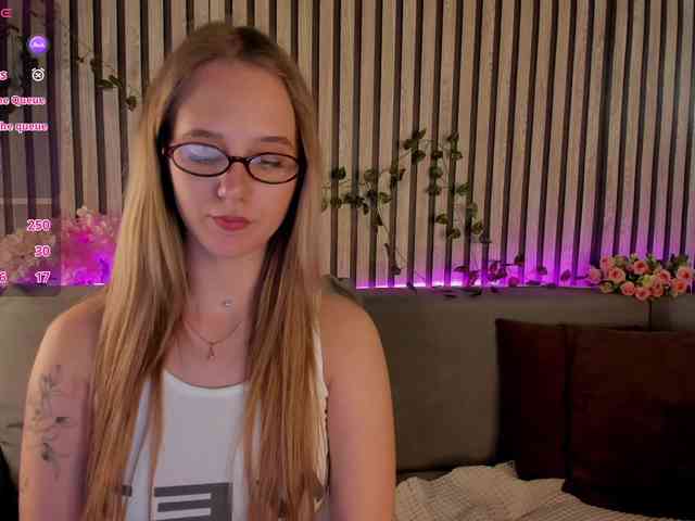Casey-Sweeet webcam