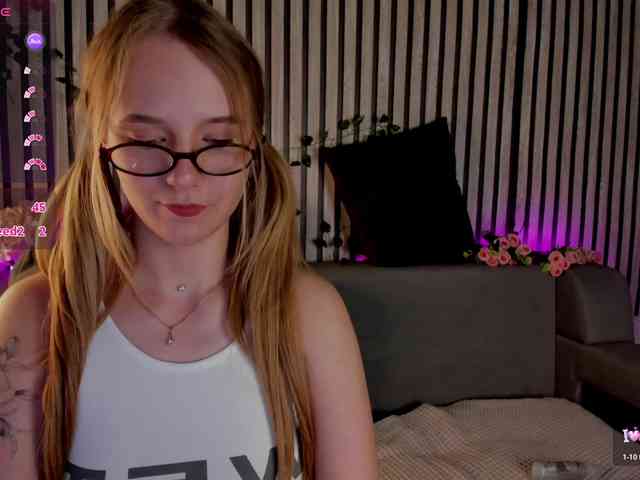 Casey-Sweeet webcam