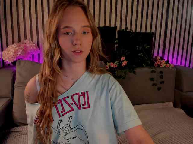 Casey-Sweeet webcam