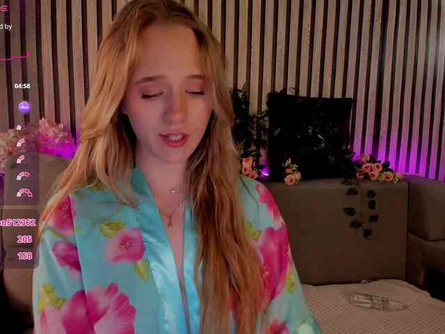 Casey-Sweeet webcam