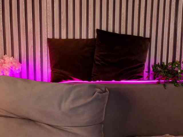 Casey-Sweeet webcam