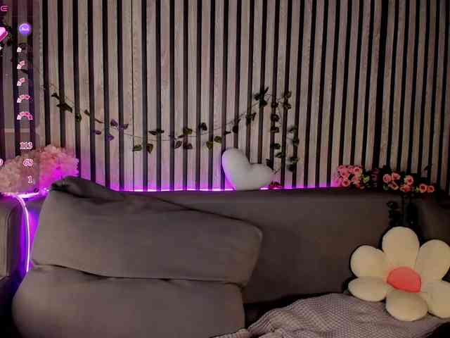 Casey-Sweeet webcam