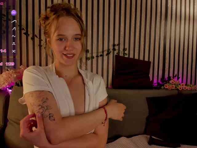 Casey-Sweeet webcam