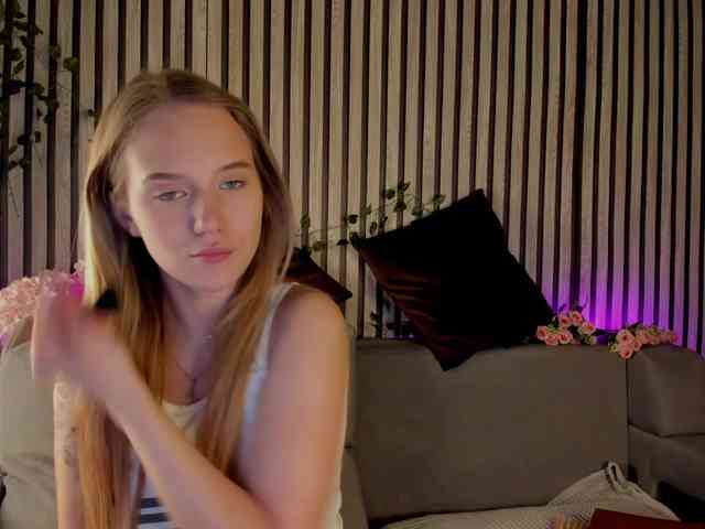 Casey-Sweeet webcam