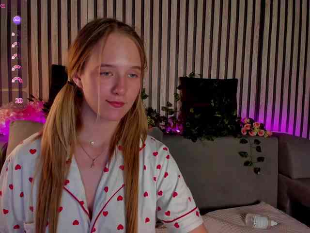 Casey-Sweeet webcam