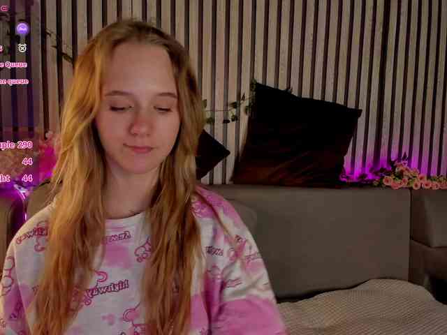 Casey-Sweeet webcam