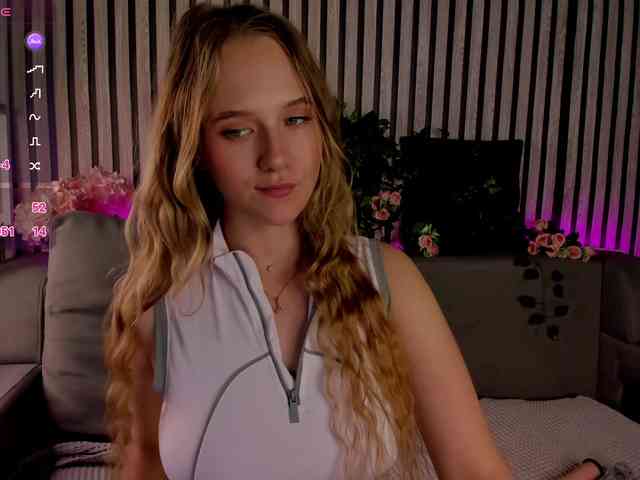 Casey-Sweeet webcam