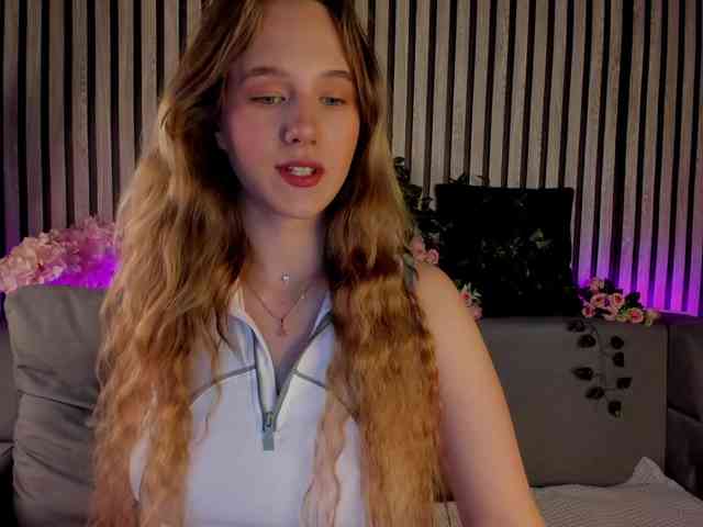 Casey-Sweeet webcam