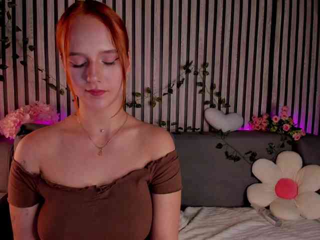 Casey-Sweeet webcam