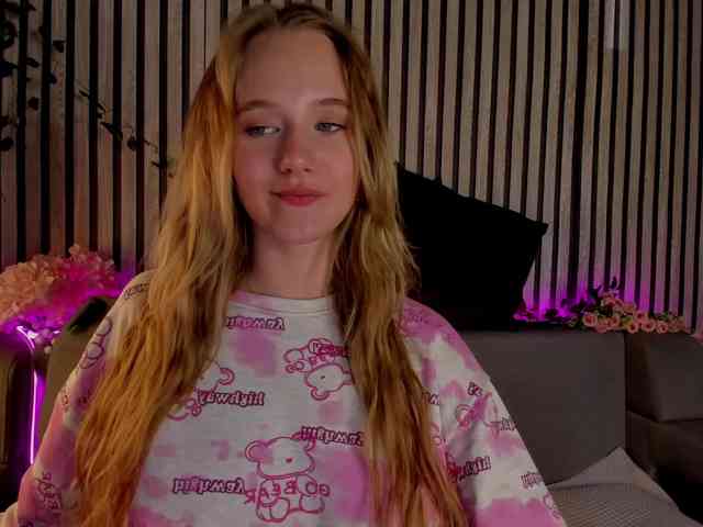Casey-Sweeet webcam