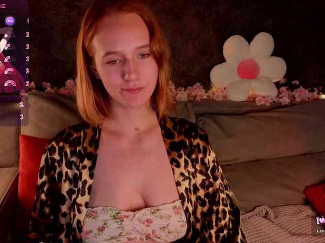 Casey-Sweeet webcam