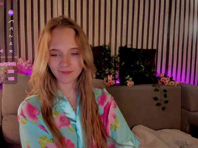 Casey-Sweeet webcam