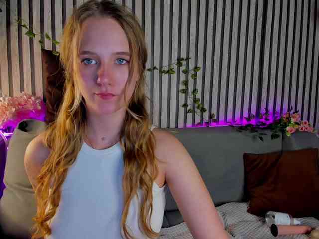 Casey-Sweeet webcam