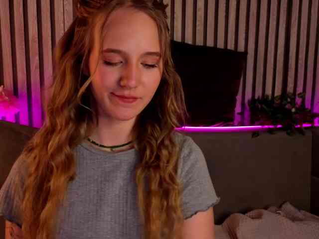 Casey-Sweeet webcam