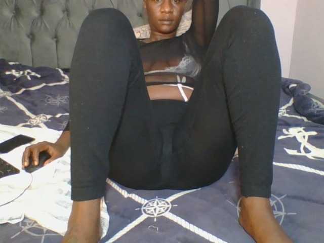 Silentqueen93 live webcam show