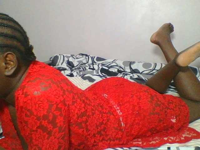 Silentqueen93 live cam on BongaCams