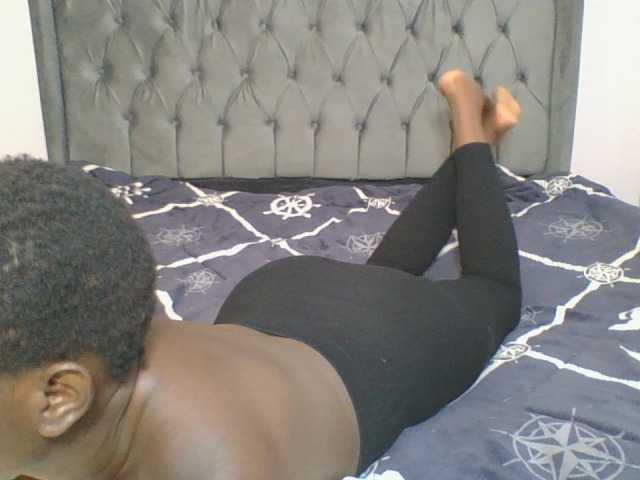 Silentqueen93 live webcam show