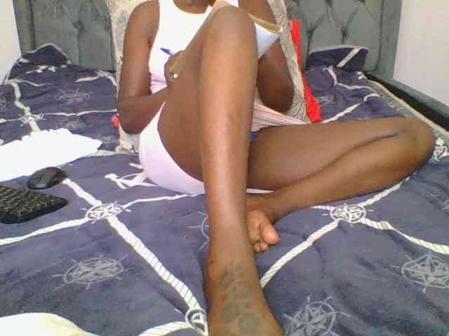 Silentqueen93 webcam