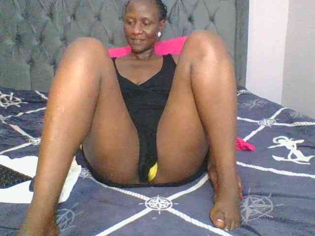 Silentqueen93 webcam