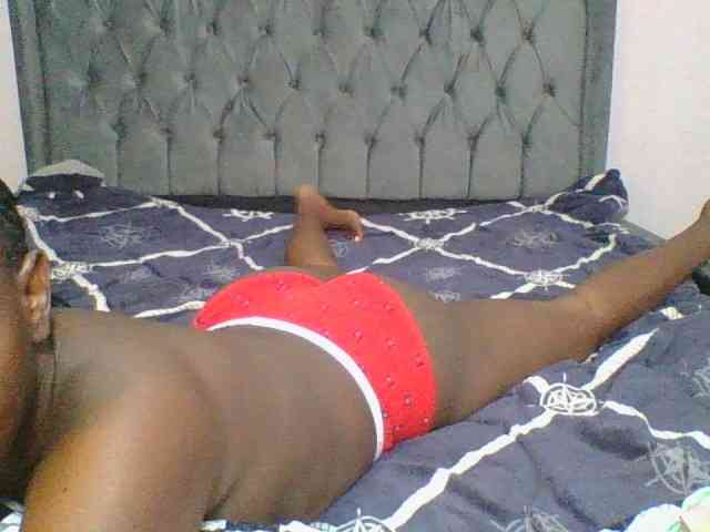 Silentqueen93 webcam