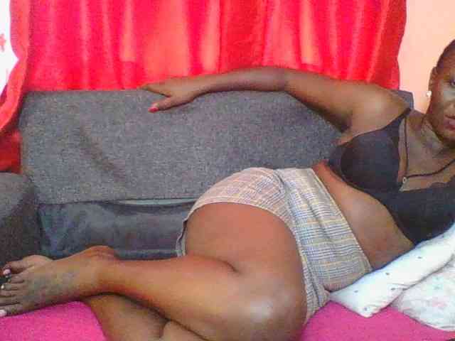 Silentqueen93 webcam