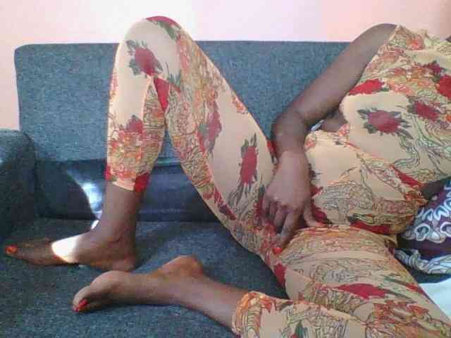 Silentqueen93 webcam