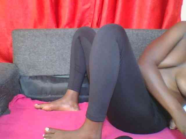Silentqueen93 webcam